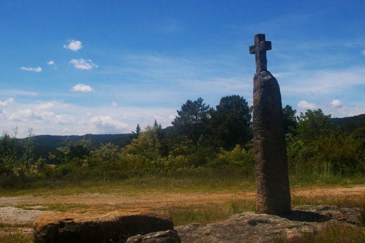 Gite Du Tilleul - 2 Etoiles - Domaine De L'Olivier Faugeres  Екстериор снимка